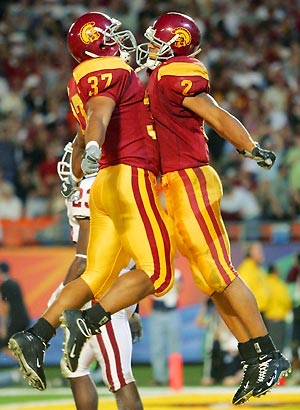 USC_chest_bump.jpg